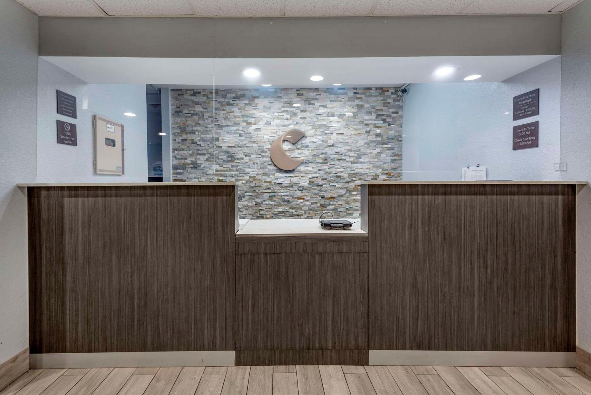 Comfort Inn & Suites Liverpool - Syracuse Exterior foto